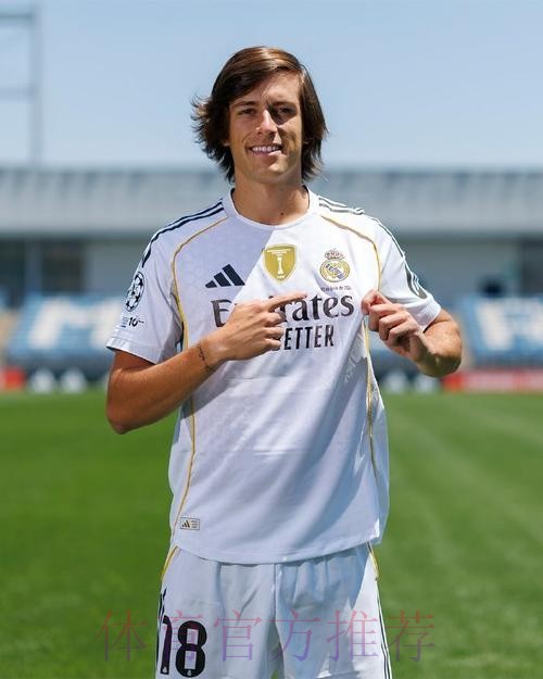 阿斯:皇马无意续约33岁阿拉巴 他可能踢中场 阿斯:皇马无意续约33岁阿拉巴 他可能踢中场